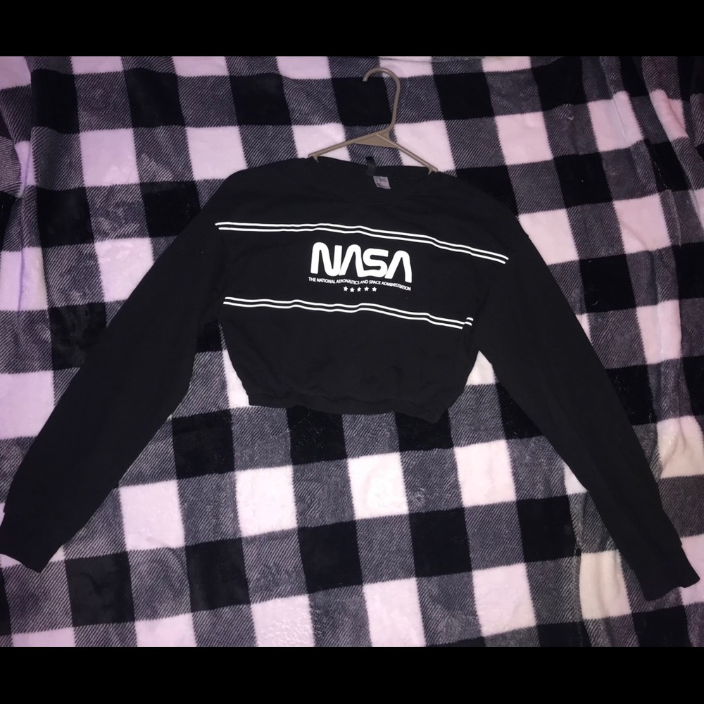 H&M long sleeve crop top, worn once